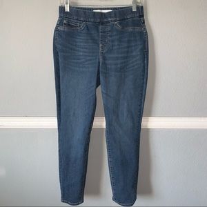 Levi’s Pull Up Jeans Size 29x28